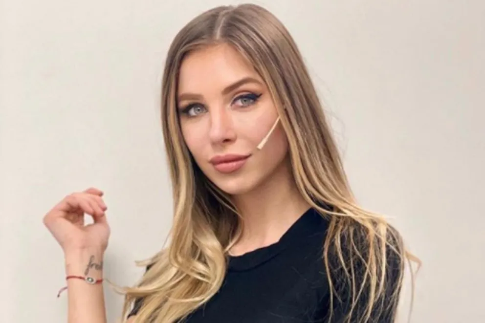 Romina Malaspina desafió a la censura con una foto como nunca antes