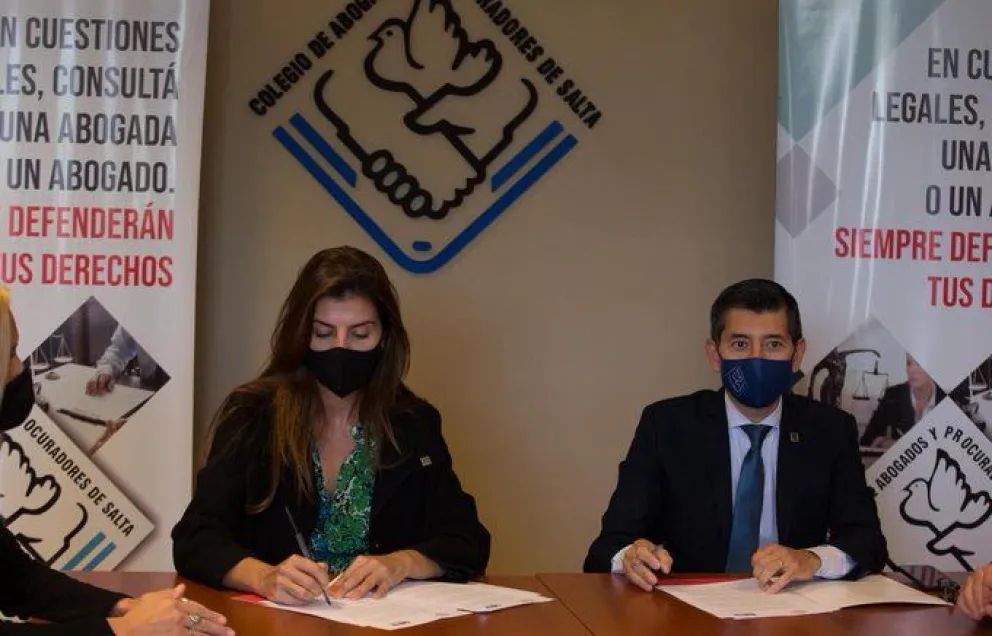 Bettina Romero firmó un convenio que beneficiará a los salteños