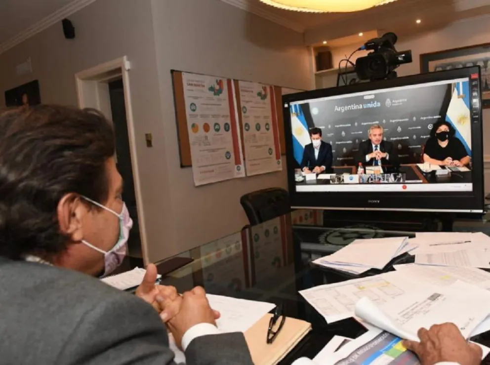Gustavo Sáenz participó de un encuentro virtual encabezado por el Presidente