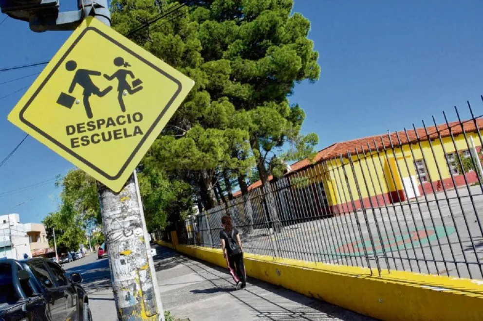 Foto: Escuela. Fuente: Twitter