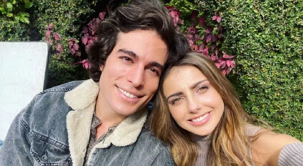 Michelle Renaud y Danilo Carrera junto de nuevo