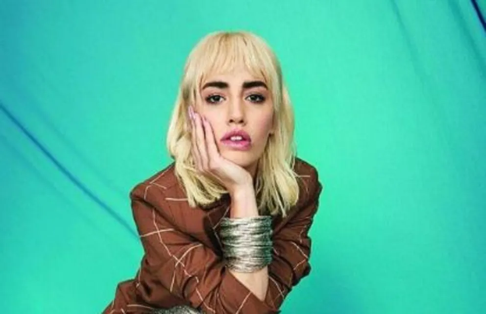 Lali Espósito mostró nuevamente su lado divertido con una curiosa foto: "Marley y yo"