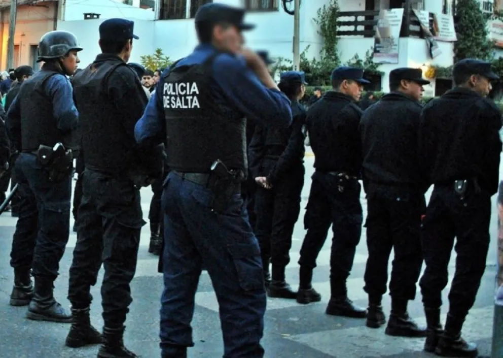 Con nombre y apellido: los 7 policías salteños que golpearon brutalmente a un menor por denunciarlos