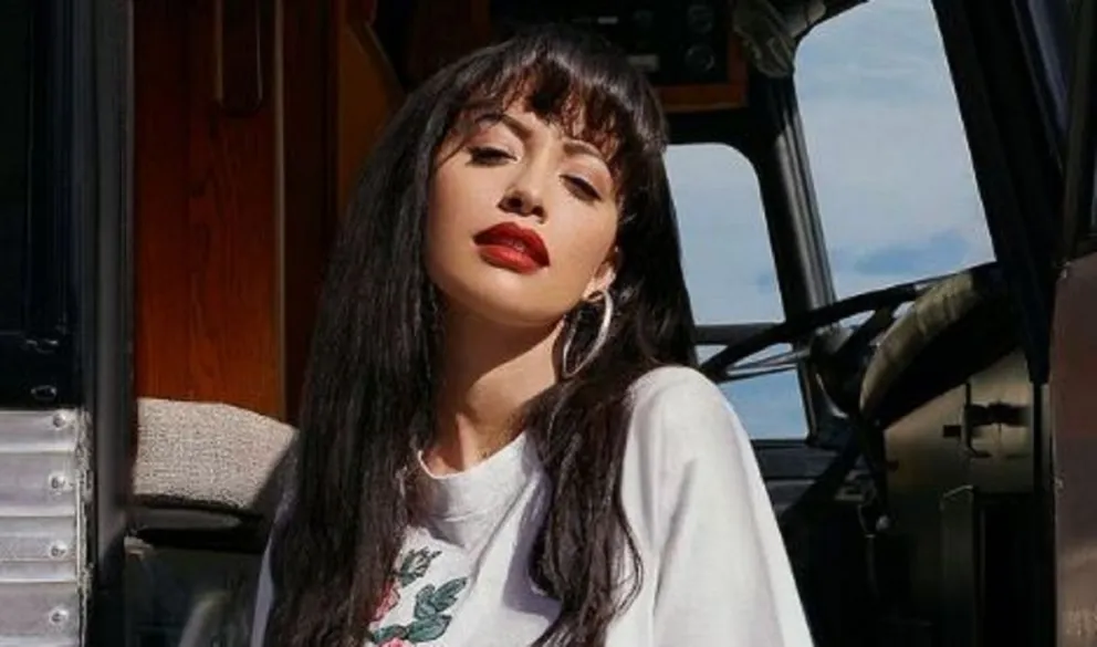 El atractivo esposo de Christian Serratos, actriz de “Selena, la serie” alborotó las redes sociales 