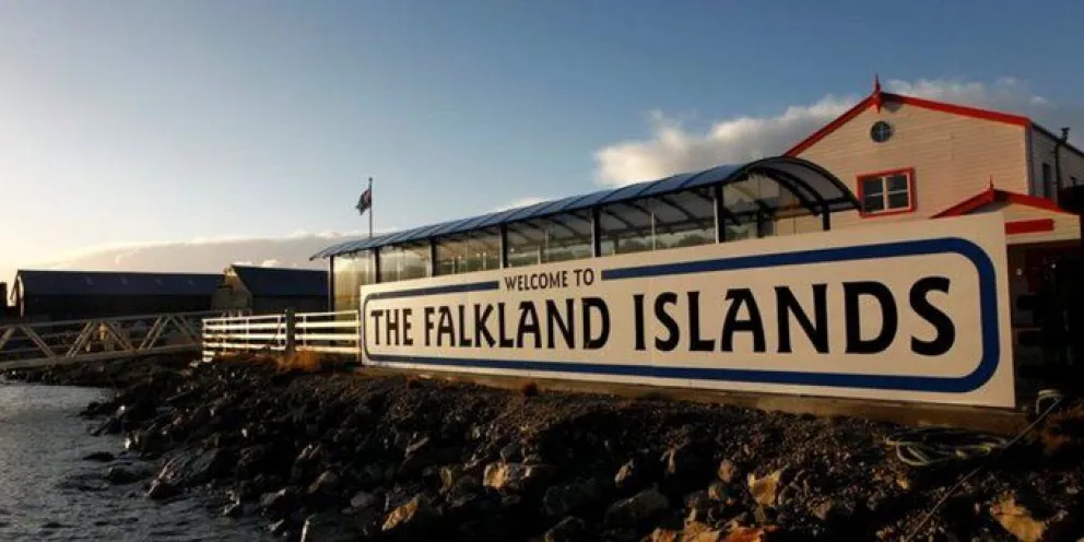 Malvinas: Investigarán si quedan restos de soldados argentinos no identificados