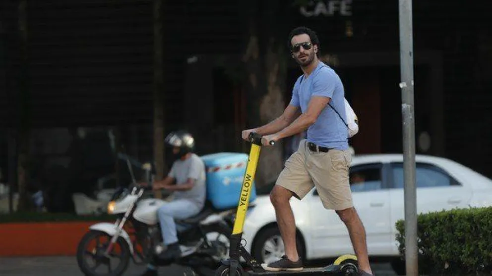 La ciudad de Salta trabaja en una ordenanza que regule el uso del monopatín