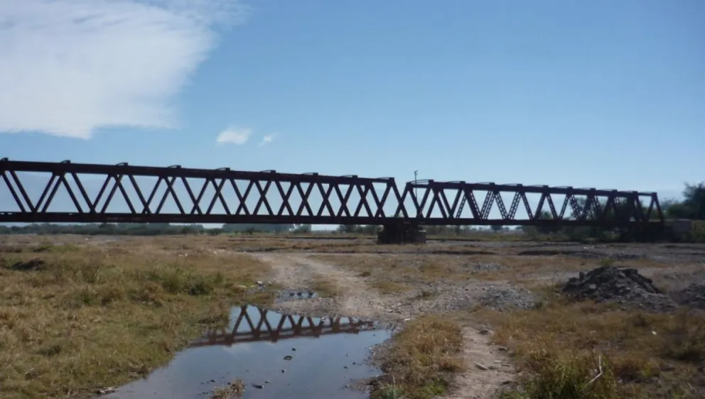 Joven salteño se quitó la vida en un puente ferroviario