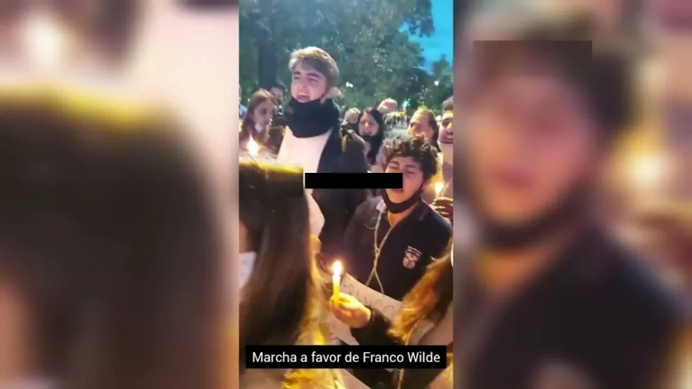 "Es inocente": una multitudinaria marcha apoyó a Franco Wilde, el joven salteño condenado por abuso sexual