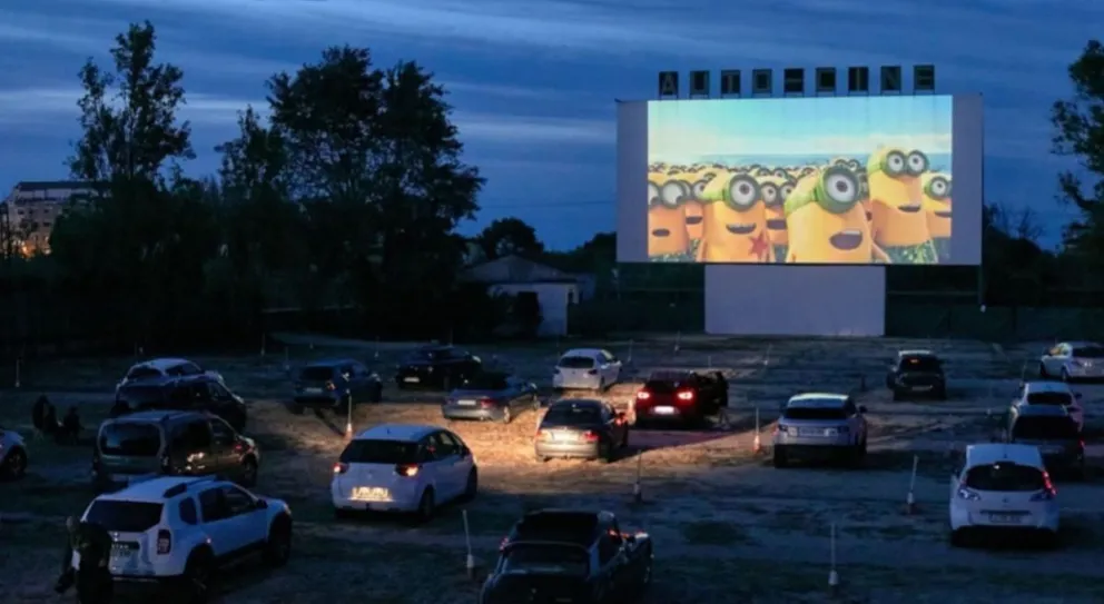 Vuelve el autocine a la Ciudad, y ya se puede elegir la película