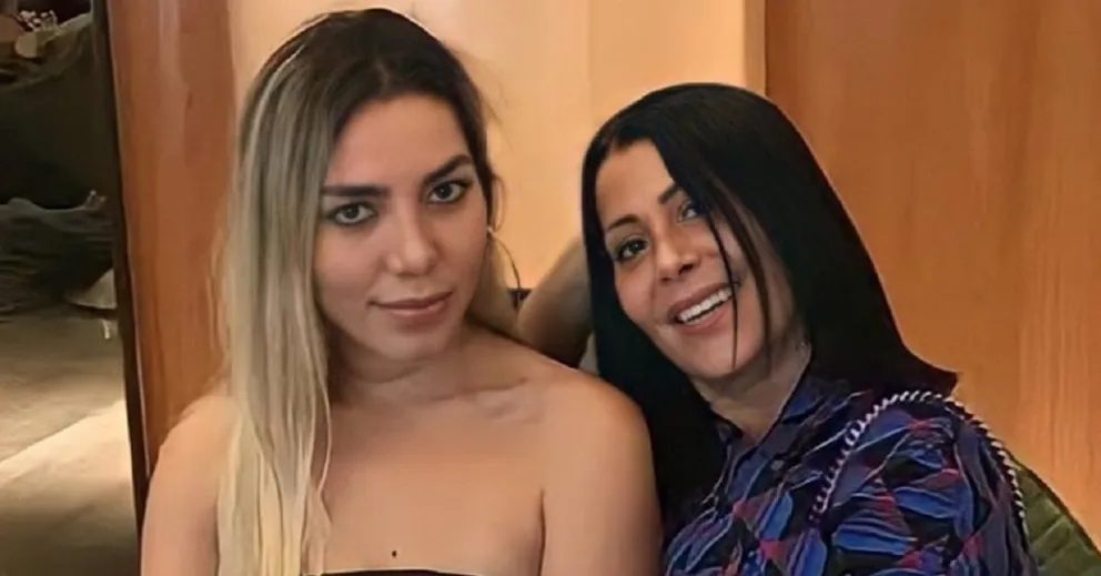 Frida Sofía y Alejandra Guzmán