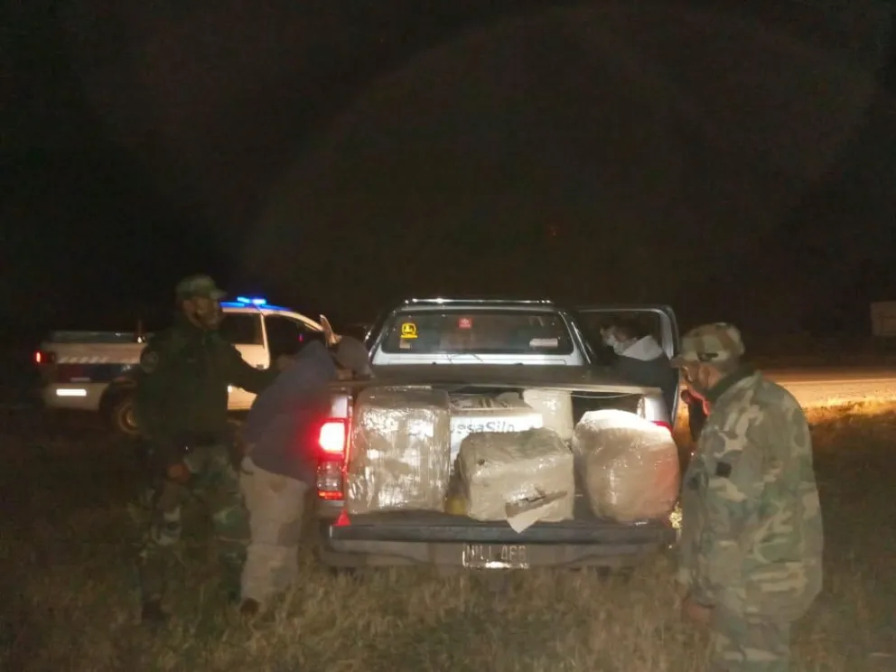 Confiscaron coca de contrabando en Metán