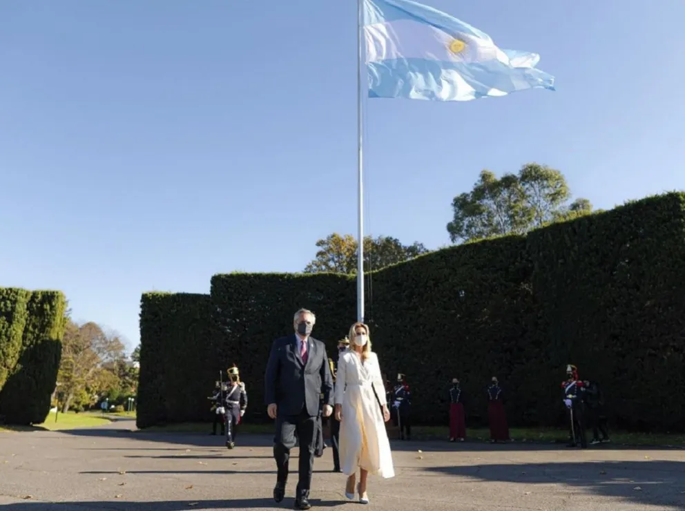Fabiola Yáñez acompañó a Alberto Fernández en una discreta celebración del 25 de Mayo