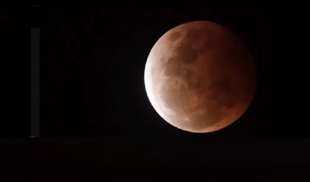 Superluna. Fuente (Twitter)