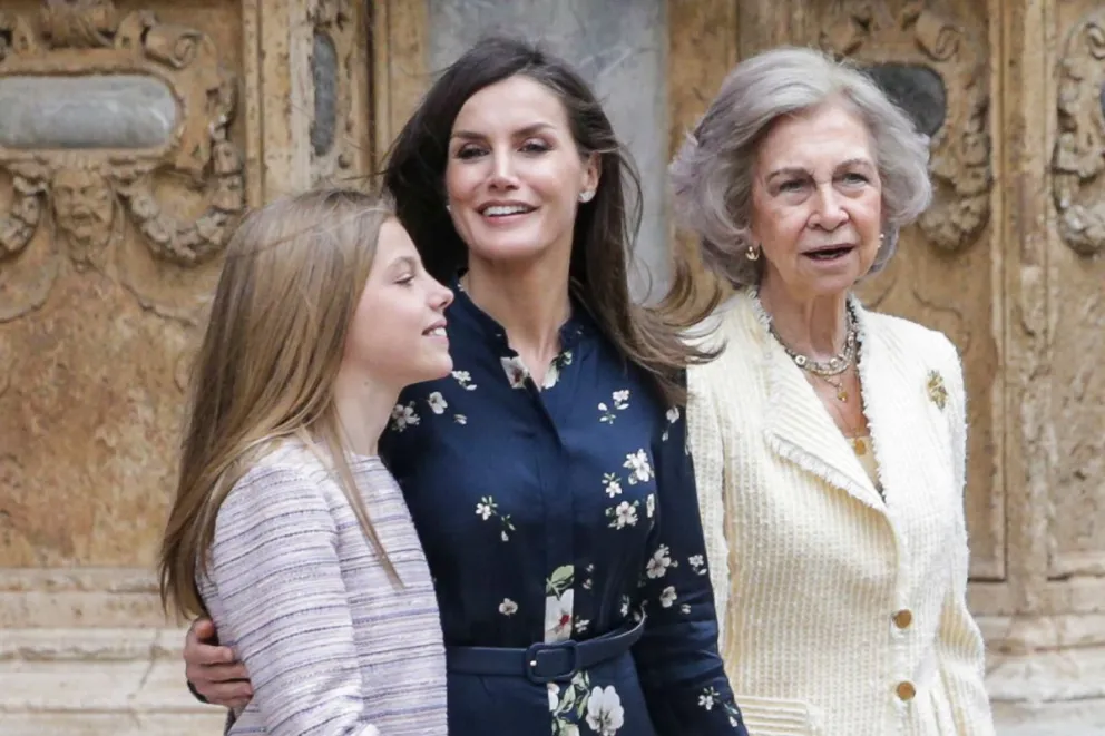 Por esta razón la Reina Letizia no quiere ver cerca a Doña Sofía junto a sus hijas Leonor y Sofía