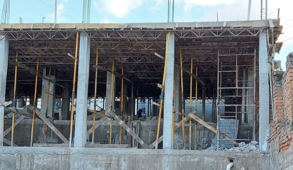 Construcción. Fuente: (Twitter)