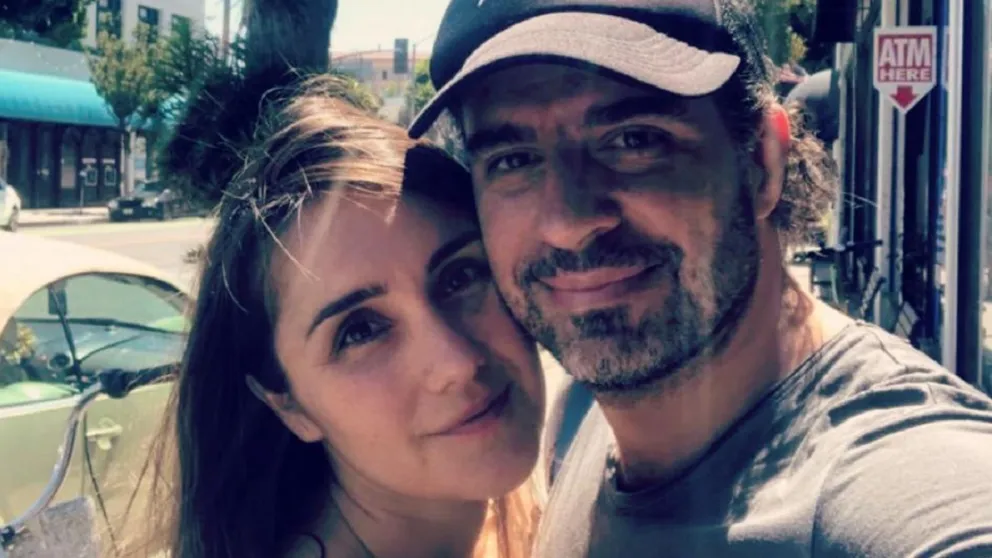 Dulce María y su esposo