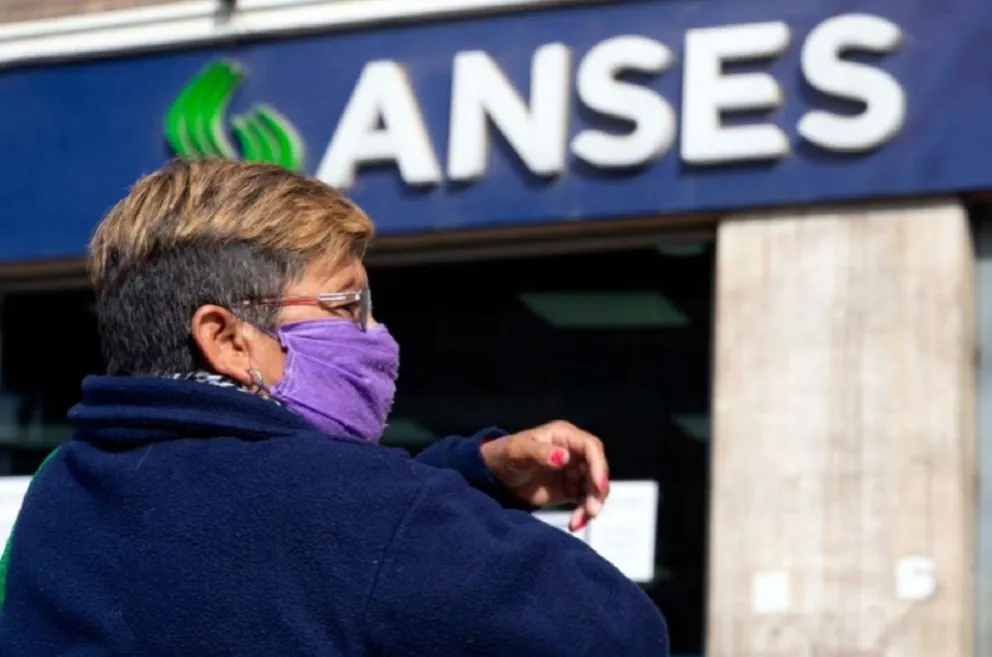 ANSES confirmó un nuevo programa para sumar más de 300 mil jubiladas sin años de aportes