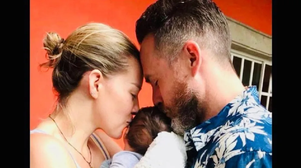 Fernanda Castillo y su familia