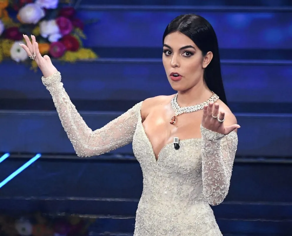 Georgina Rodríguez mostró su lado más empresario al captar su viaje de negocios