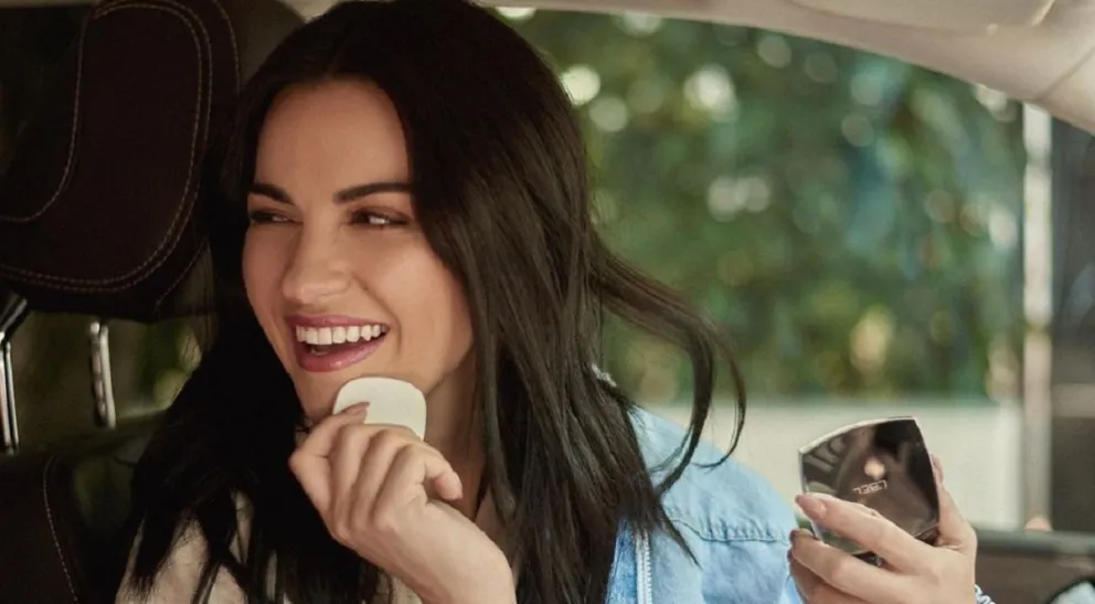 Maite Perroni dio detalles