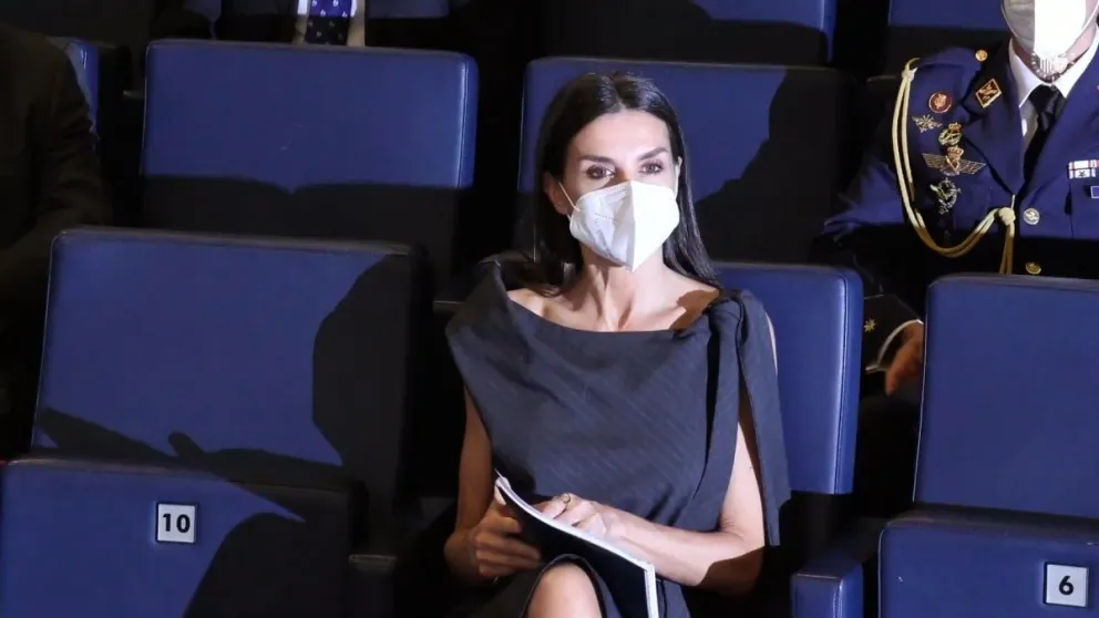 La prenda feminista de Letizia que causa sensación en la Casa Real