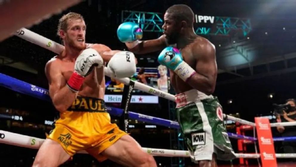 Floyd Mayweather y Logan Paul: Poco boxeo y muchos bostezos