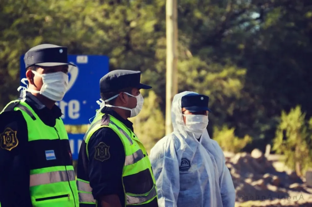 Violencia policial: estos son los tres oficiales salteños acusados de golpear brutalmente a un detenido
