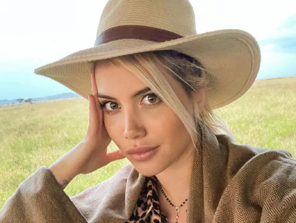 Wanda Nara posó con un revelador bikini negro que no dejó nada a la imaginación