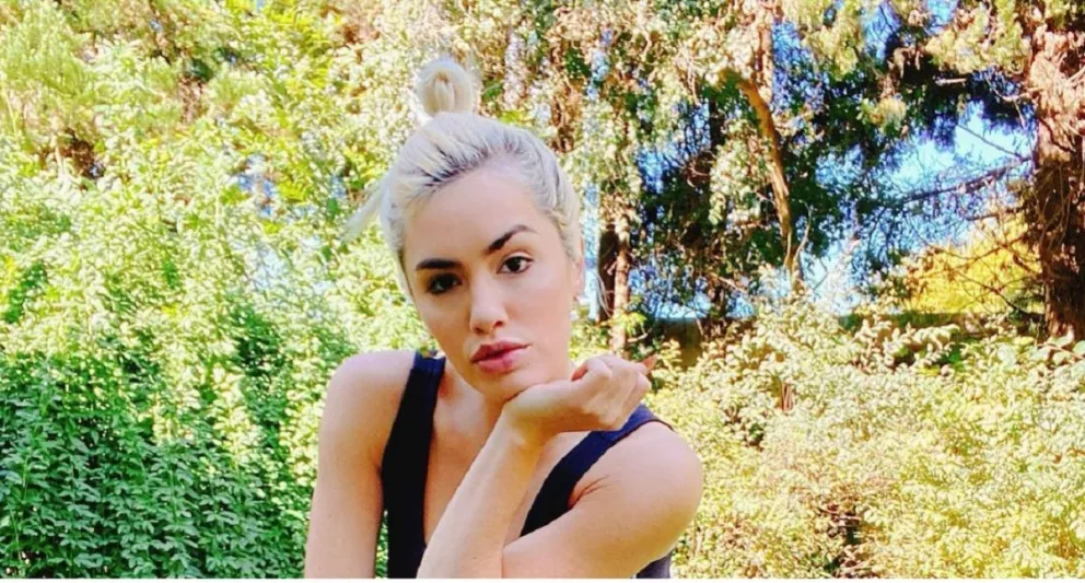 ¿Blanqueó romance? Lali Espósito fue descubierta muy bien acompañada en las Cataratas del Iguazú