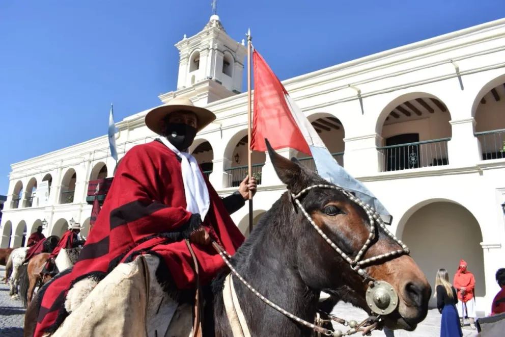 Bicentenario del General Güemes: El "Plan Tenazas" de los gauchos hilachas