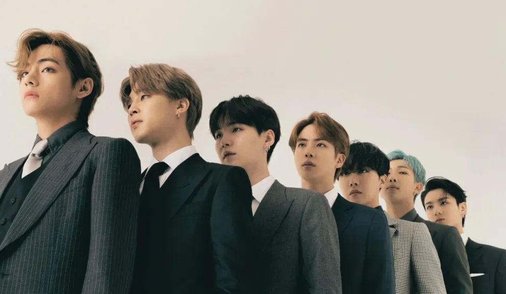 Fans de BTS indignados tras comentarios xenófobos de un periodista paraguayo: el ARMY exige disculpas