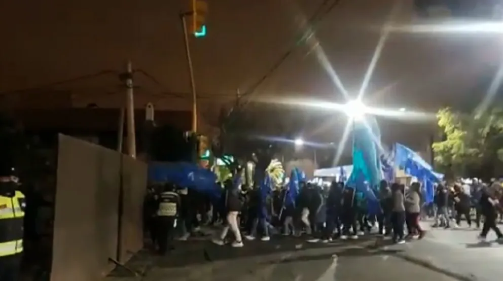 Tras la polémica por el ingreso de militantes al Monumento de Güemes, desde el COE  fueron contundentes