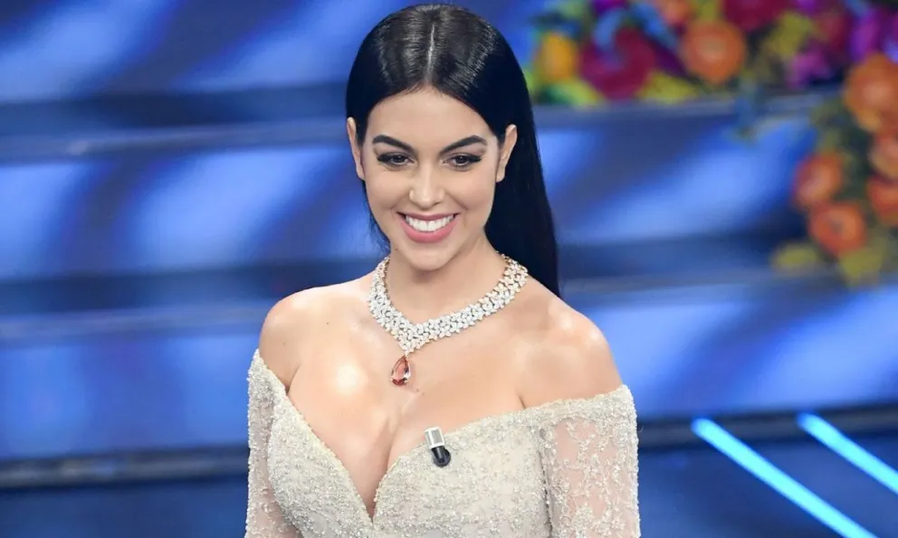 Georgina Rodríguez y su nuevo posado en bikini elevaron las temperaturas tras mostrarse al natural