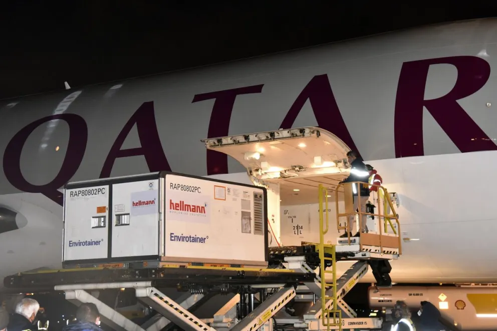 Llegó otro vuelo con vacunas contra el COVID-19 ¿De cuál dosis se trata?