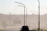 Hay alerta por viento zonda en Salta: llega con ráfagas de hasta 80 kilómetros por hora