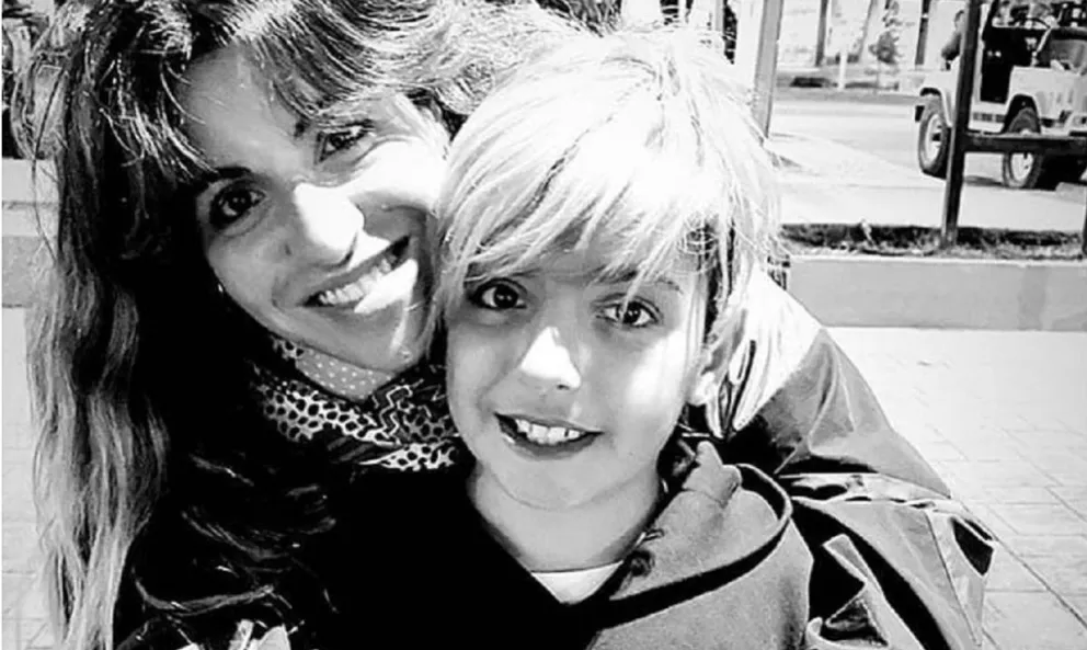 Gianinna Maradona y Benjamín. Fuente (Instagram)