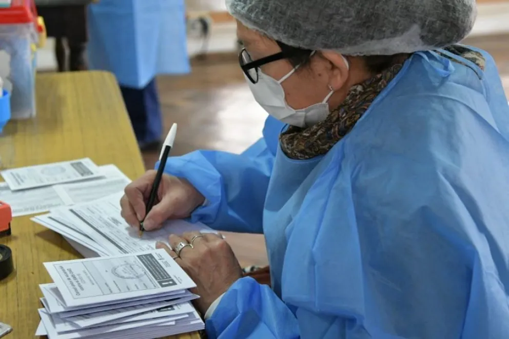 Enterate donde te podés vacunar contra el Covid-19 y la Gripe este fin de semana