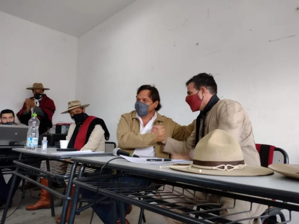 Giro inesperado de los Gauchos de Güemes tras la sorpresiva reunión con Gustavo Sáenz