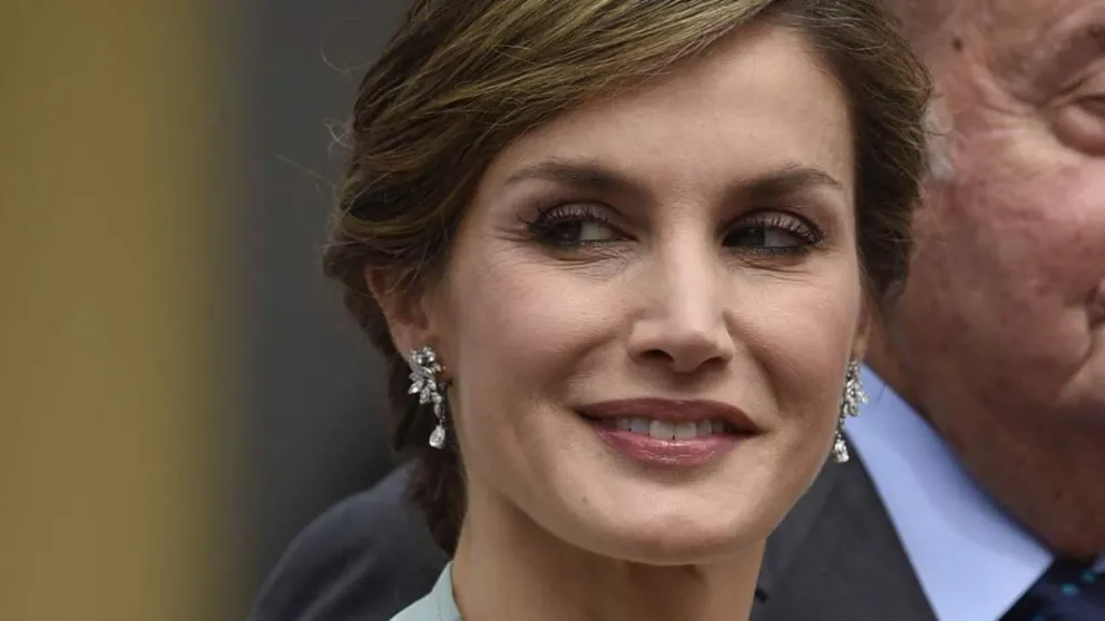 El famoso vestido blanco de la reina Letizia que toda novia desearía 