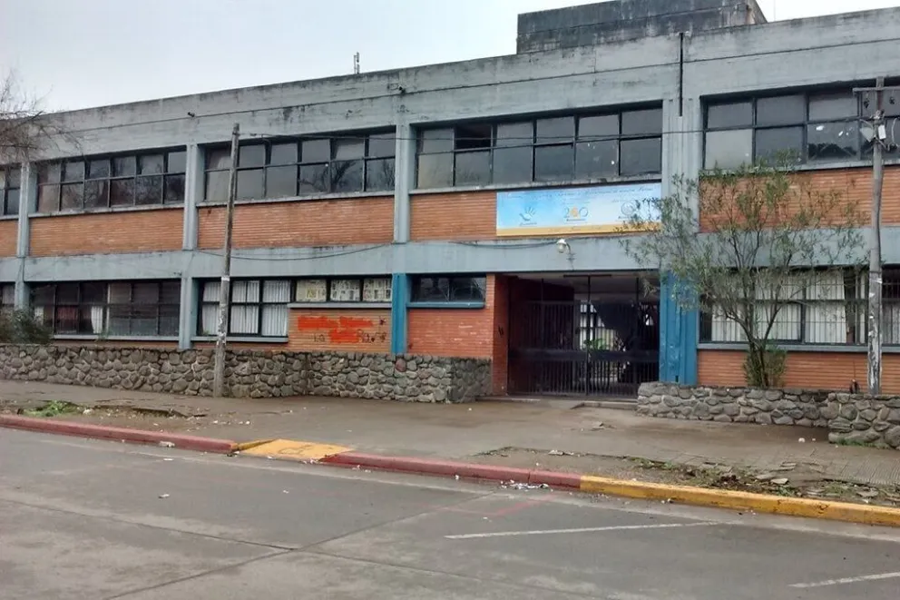 Escuela Met&aacute;n