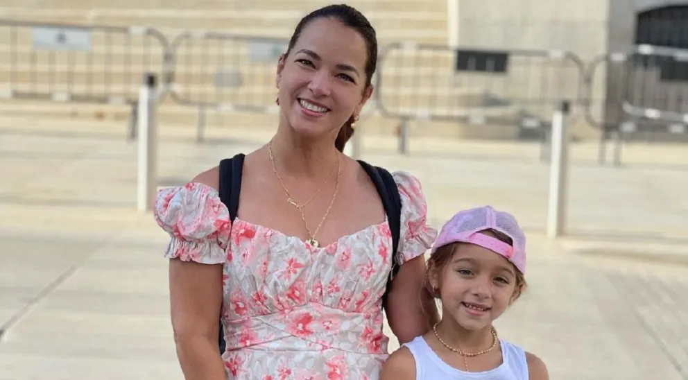 Adamari López y su hija
