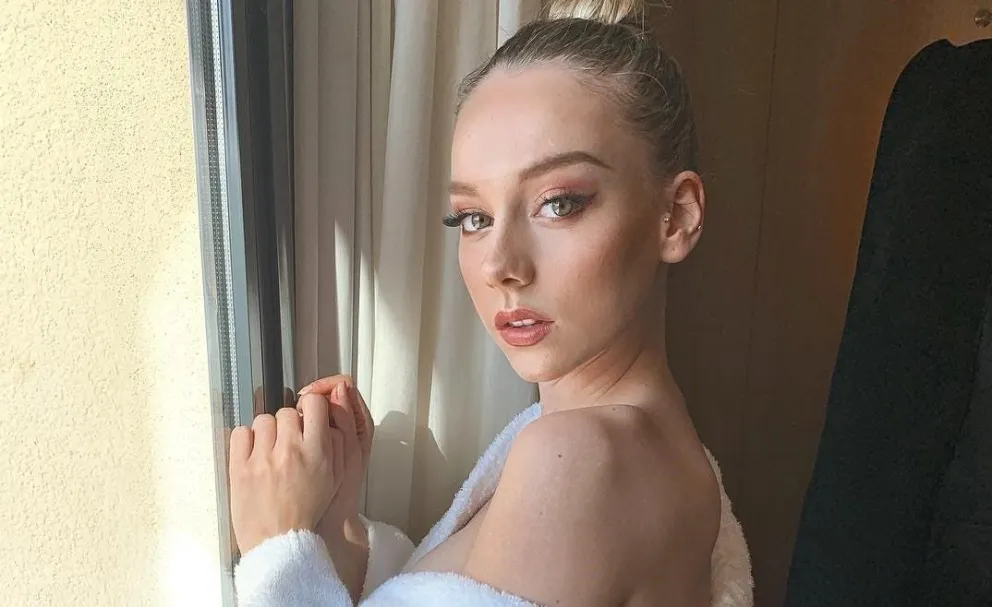 Ester Expósito fue capaz de enamorar a James Rodríguez con esta sensual fotografía 