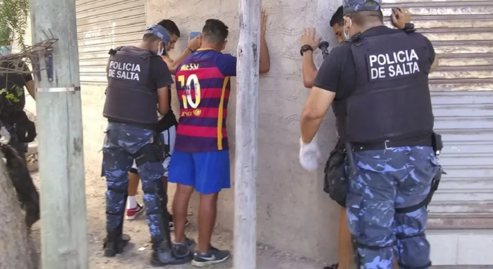 Cinco delincuentes fueron demorados en diferentes procedimientos: había menores de edad involucrados