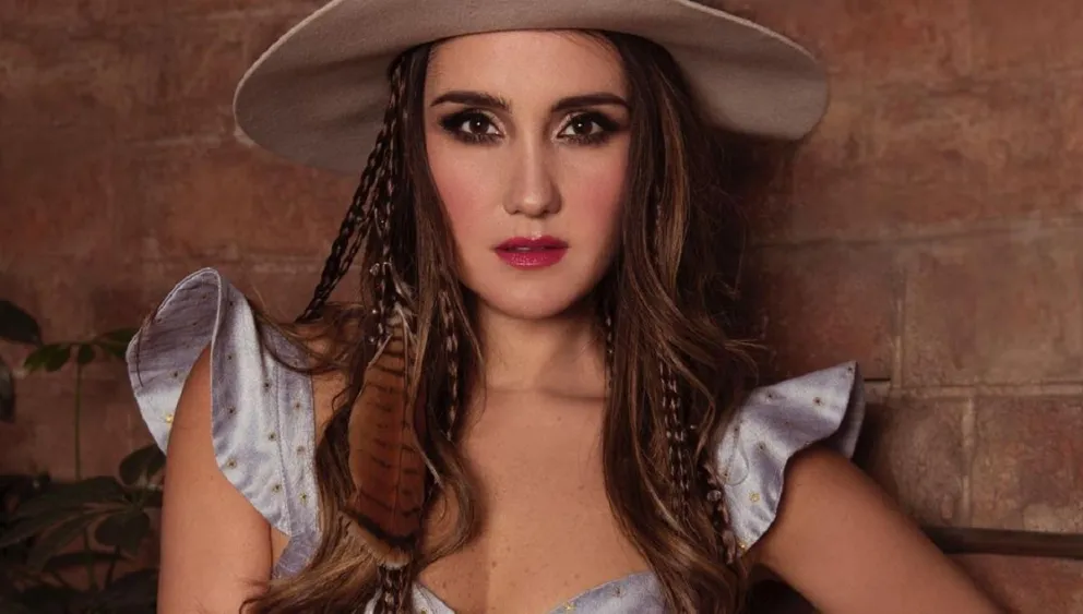 Dulce María dio detalles