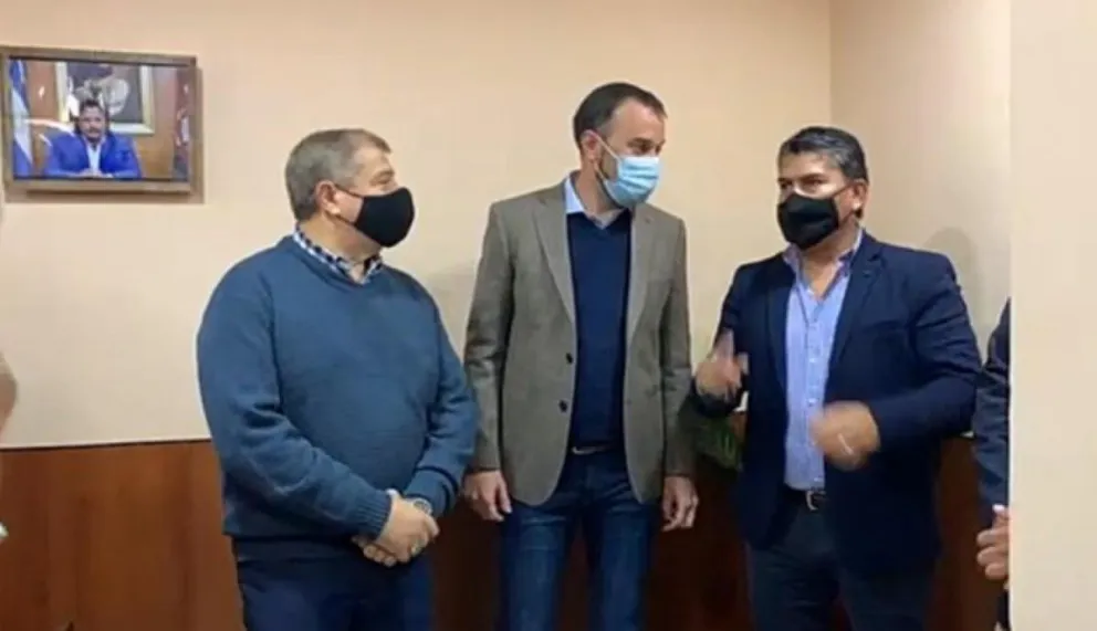 Inauguración de puesto. Fuente: (Twitter)