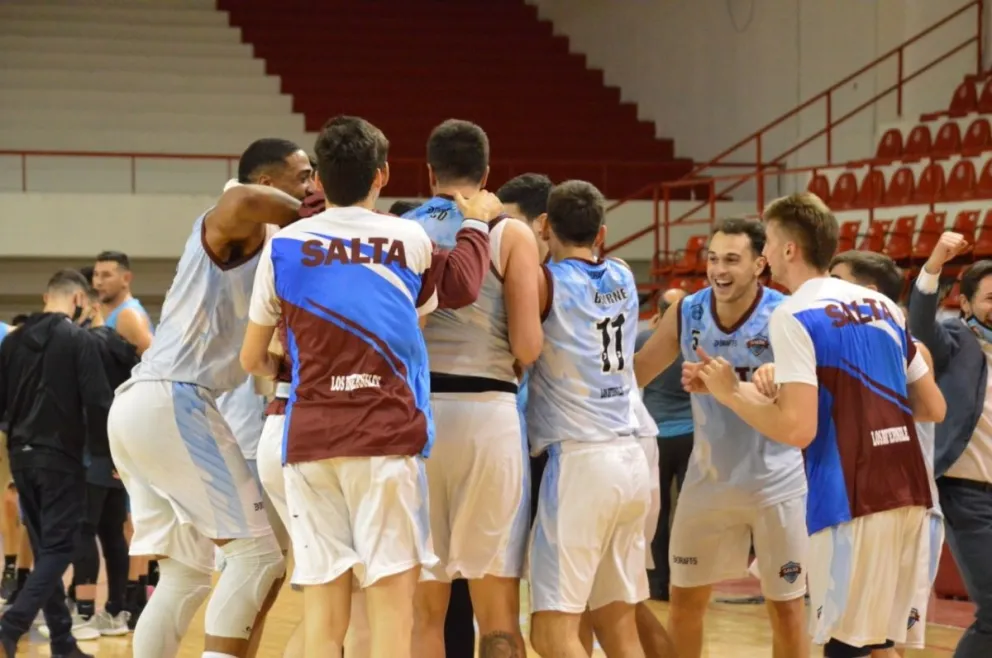 Histórico: los Infernales se metieron en las semifinales de la Conferencia Norte tras imponerse ante Echagüe