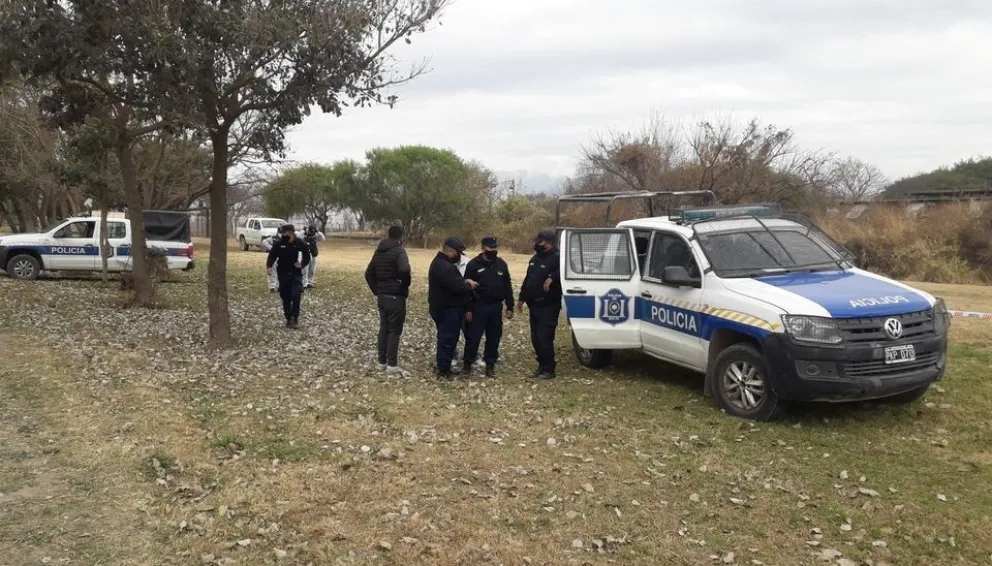 Macabro hallazgo en el interior salteño: en cadáver de un hombre yacía en una finca
