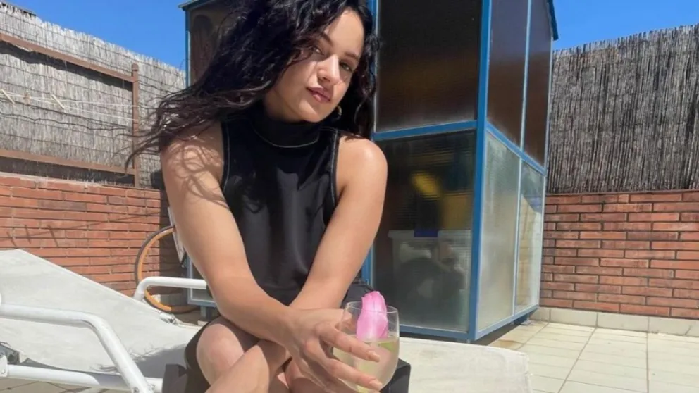 Rosalía con este video casual, demostró su lado de “ángel” y “demonio”