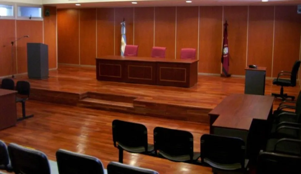 Sala de juicio. Fuente: (Twitter)