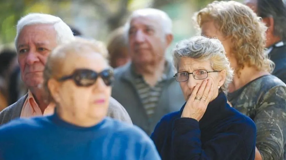 Aportes jubilatorios por hijo: ¿Cómo es la nueva modalidad previsional que beneficia a las mujeres?